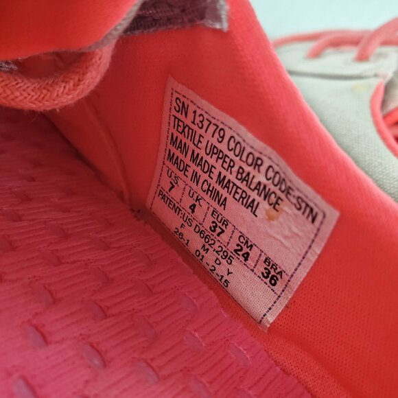 Skechers On The Go Goga Mat 13779 Women's Beige Pink Fabric Resalyte Loafers 7 - Picture 8 of 9